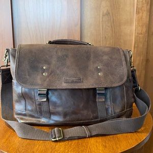 Nash - by Patricia Nash Men’s brown leather computer bag